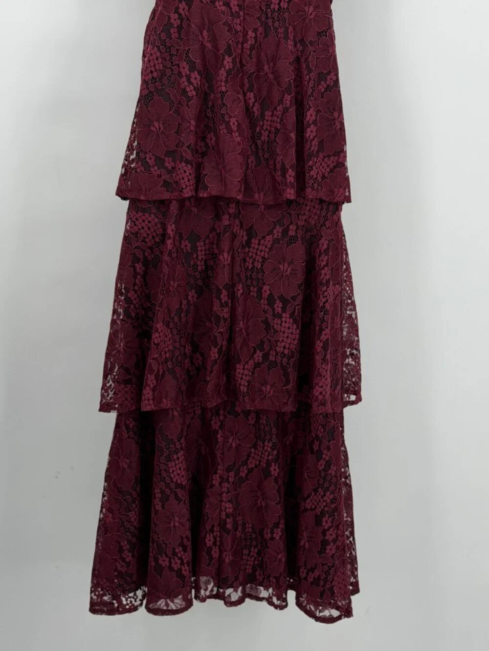 Lulus Burgundy Lace Tiered Midi Maxi Dress Women M Sleeveless Ruffle Elegant - Picture 5 of 11